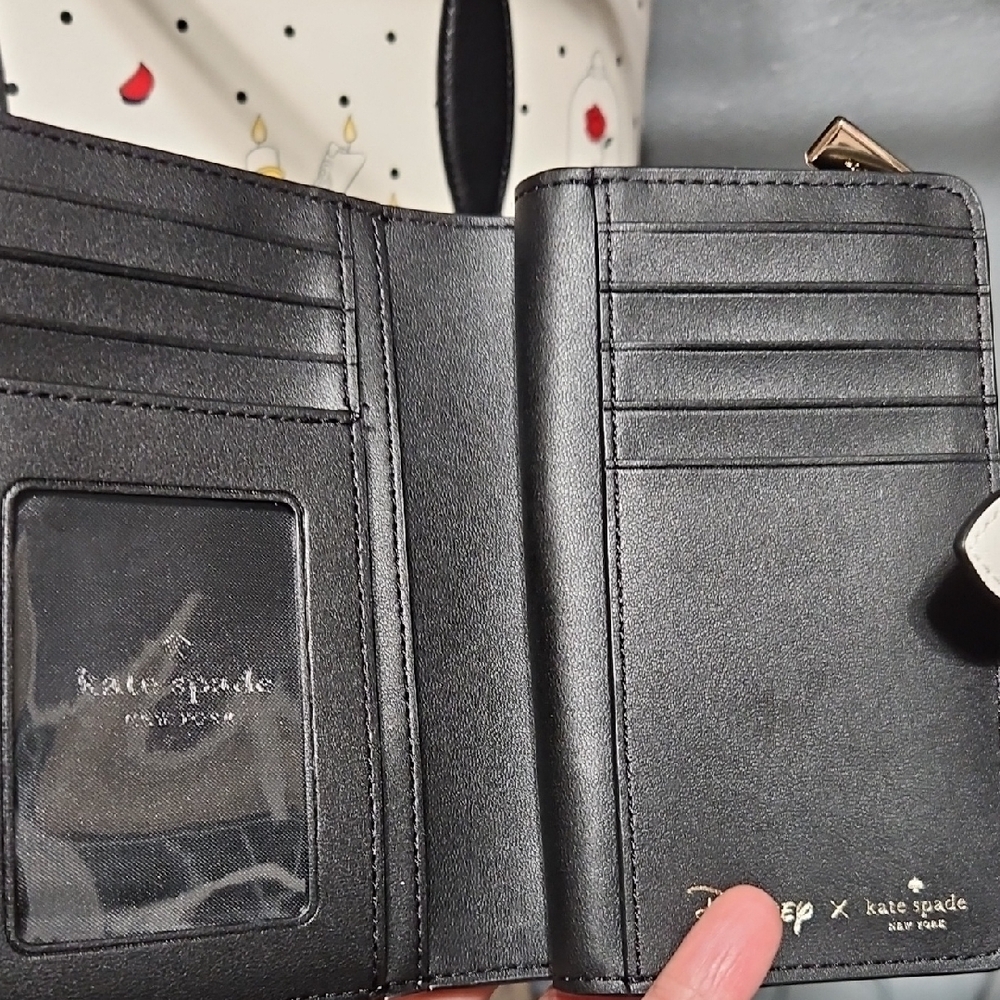 KATE SPADE EUC BEAUTY AND THE BEAST TOTE AND WALLET BUNDLE, Reversible Tote - Picture 10 of 14